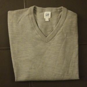 GAP pullover